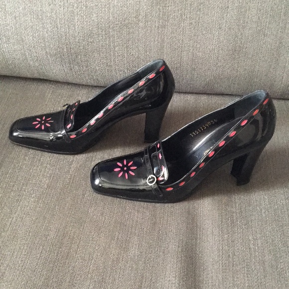 Dolce & Gabbana patent leather pumps, 36